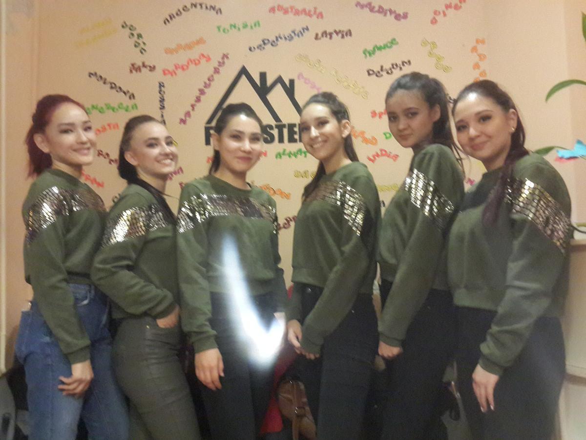 Fm Hostel Almaty Köktöbe Kültér fotó